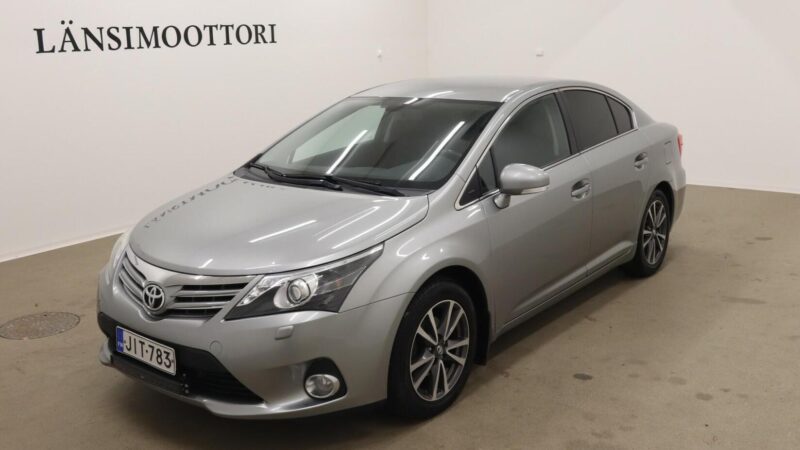 Lansimoottori.com: Toyota Avensis – 2012 – JIT-783